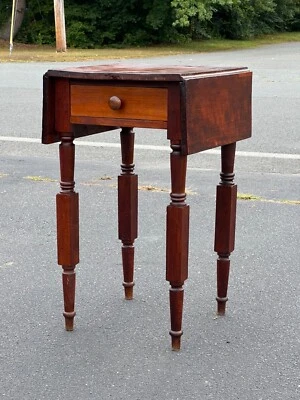 Antique New York Sheraton One Drawer Stand c. 1800 — 第 1/4 张图片