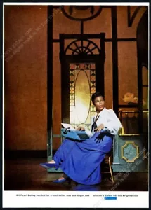 Pearl Bailey 1969 foto Olivetti Studio 45 máquina de escribir anuncio impreso vintage - Imagen 1 de 7