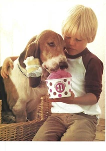1982 Baskin Robbins Ice Cream Vintage Print Ad Boy with Dog Eating Ice Cream - Picture 1 of 1