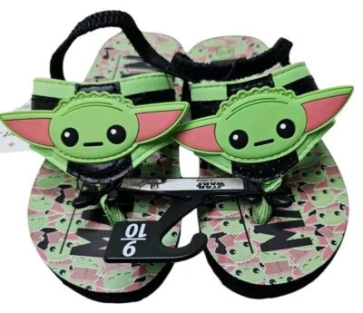 Sandálias de praia Star Wars Mandalorian Yoda chinelos meninos jovens tamanho 9/10 novas - Imagem 1 de 3