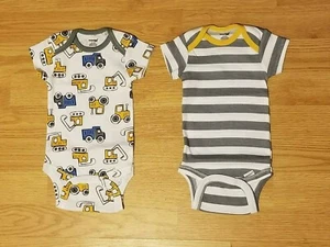 2 Baby Boy Onesies Bodysuits 0-3 Months - Picture 1 of 2