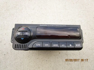 98 - 02 DAEWOO LEGANZA SE CDX 2.2L AIRE ACONDICIONADO CALENTADOR CONTROL DE TEMPERATURA Foto 1 de 4