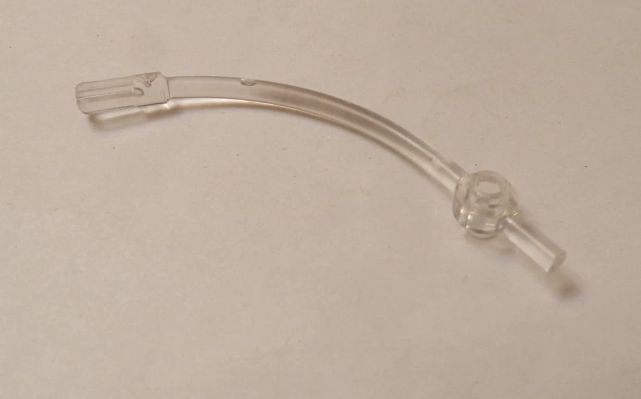 Lego x1 Clear Curved Bar, 1L Axle, 1x1 Round End, 4042 (028-115) - Image 1 of 1
