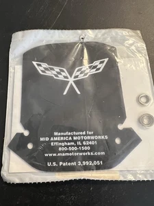 1968-1977 Corvette C3 Rubber Gas Fuel Filler Guard Cover with Hardware - Bild 1 von 2