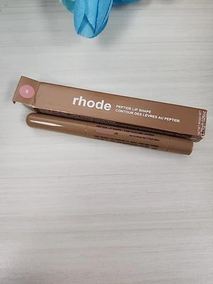 Rhode Peptide Lip Shape Lip Contour Lip Liner – Shade Lift - Image 1 of 4