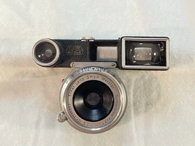 Vintage 1957 Leica Summaron 35mm   f3.5 w/goggles. M-mount #1595803 - Image 1 of 4