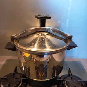 Cocotte Minute SEB Vintage en Inox 10 L  Made in France - Picture 1 of 8