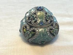 Caja de baratija redonda con flores color turquesa con bisagras con joyas - Imagen 1 de 3