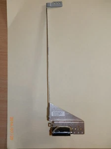 Asus X61Z Scharnier links - Bild 1 von 1