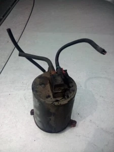 1990 Cadillac Deville Fuel Vapor Canister - Picture 1 of 2