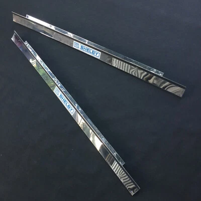 Se adapta a Shelby Mustang panel de cohete de moldeo lateral inferior raro diestro diestro usado Foto 1 de 4