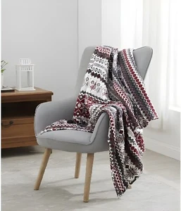 MARTHA STEWART COLLECTION COZY QUILT THROW COLOR RED/WHITE SIZE 50IN X 60IN NEW - Picture 1 of 5