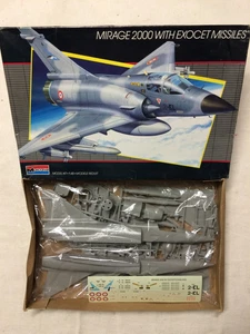 1/48 MONOGRAM 5446 : DASSAULT MIRAGE 2000 MISSILES MAGIC EXOCET EC 1/2 CIGOGNES - Picture 1 of 1