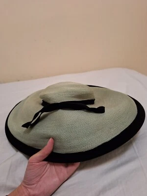 Vintage 1940s Womens Pistachio Grey Light Wide Brim Cartwheel Sun Hat - Image 1 of 4