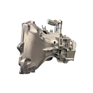 CAMBIO MANUALE COMPLETO PER OPEL Astra J Sports Tourer 55355489 / 649354685 A 1 - Foto 1 di 5