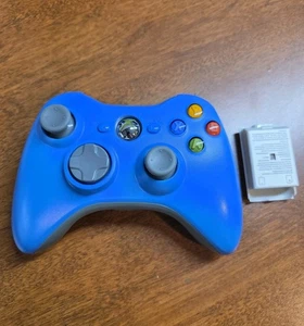 Microsoft Xbox 360 Blue Wireless Controller OEM Original Tested - Picture 1 of 6