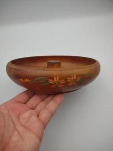 CUENCO DECORATIVO TALLADO/MACETA CON DISEÑO FLORAL - Imagen 1 de 9