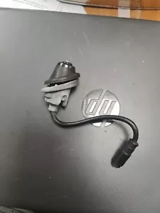 MGF MG TF Aerial Base Mount XUF000030 1a - Picture 1 of 9