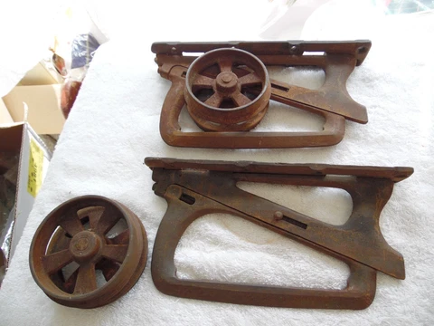 Antique Vtg Set Of IVES? 1886 Pocket Door Hanger Roller Single Cast Iron Sliders Cover
