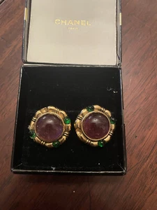 Pendientes de vidrio Gripoix vintage años 80 Chanel 1983 chapados en oro estampados con caja - Imagen 1 de 7