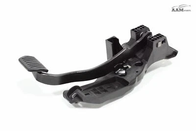 ПЕДАЛЬ ТОРМОЗА НАПОЛЬНОГО ТОРМОЗА LLINCOLN MKZ 2017-2020 ГОДОВ ВЫПУСКА С ОПОРНЫМ КРОНШТЕЙНОМ И КОЛОДКОЙ ОТ ОРИГИНАЛЬНОГО ПРОИЗВОДИТЕЛЯ - Изображение 1 из 4