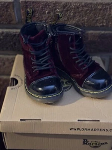 NWOB Kids Pink Dr. Martens Boots 7c - Picture 1 of 6