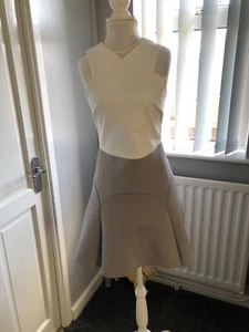 dress size 8 - Picture 1 of 6