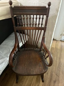 Vintage child rocking chair over 100 years old - Picture 1 of 3
