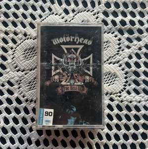 “ The Best” Motörhead (1993) CASSETTE Roadrunner Records Rare - Foto 1 di 5