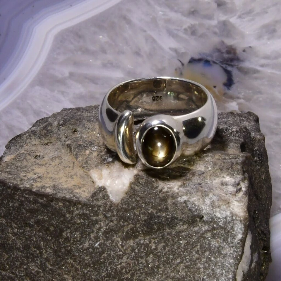 Schwarzer Stern Saphir Ring, 925er Silber, Edelsteinring (22169), Sternstein - Bild 1 von 1