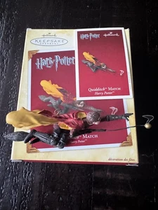 2005 Hallmark Keepsake Ornament Harry Potter Quidditch Match Ornament - Picture 1 of 10