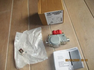 Grifo automático de gas Remeha S58685 EBMPapst GB-ND 055 D01 S00 NUEVO - Imagen 1 de 4