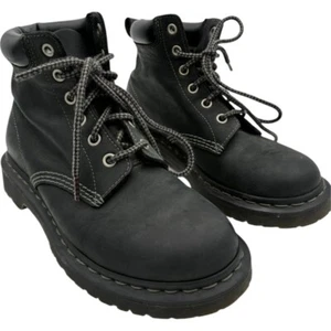 Dr. Martens women's 939 Ben Black Lace-up Hiker Boot in Greasy Leather size 6 - Picture 1 of 12