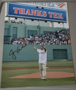 JASON VARITEK BOSTON RED SOX CAPTAIN SIGNED AUTOGRAPHED 11x14 RETIREMENT PROOF - Picture 1 of 3