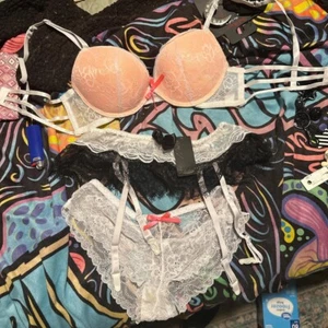 Black White Pink Lingerie And Garter belt Set - Picture 1 of 2