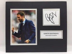 SELTEN Gareth Southgate England signiertes Display + COA AUTOGRAMM WELTCUP SASIGNED - Bild 1 von 5