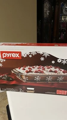 NEW Sealed Box Pyrex 2 PIECE 3 Qt. Limited Edition 2 pc Serveware Set Snowflakes - Image 1 of 4