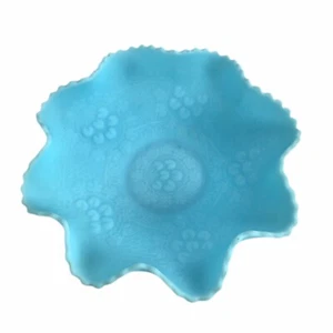Cuenco de natillas azul satinado Fenton vintage cadena de cerezo y borde con volantes de naranjo - Imagen 1 de 8