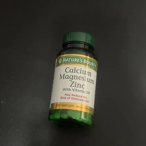Nature's Bounty Calcium Magnesium Zinc With Vitamin D3, 100 Caplets - Picture 1 of 3