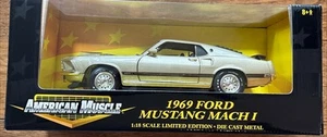 Ford Mustang Mach 1969 32511 ERTL AMERICAN MUSCLE CHAMPAGNE GOLD 1 1:18 FUNDIDO A PRESIÓN - Imagen 1 de 4