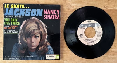 45 7" FRENCH EP NANCY SINATRA JAMES BOND YOU ONLY LIVE TWICE SOUNDTRACK - Image 1 of 2