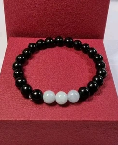 Hilling And Luck Bracelet From Natural Minerals - Picture 1 of 1