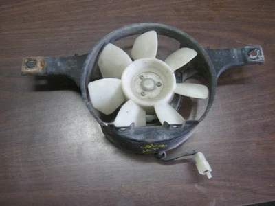 Ventilador de refrigeración Honda 1984 VF 700C Magna Sabre 19015-MB1-013 Foto 1 de 3