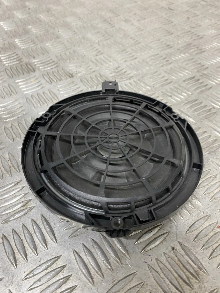 Peugeot 508 RXH 2011 Rear right rear door speaker 966523188001 FRC89184 - Image 1 of 4