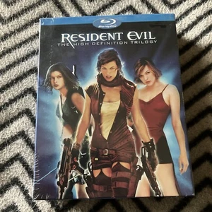 Resident Evil The High-Definition Trilogy Blu-ray 2008 3-Disc Set Region A B C - Picture 1 of 2