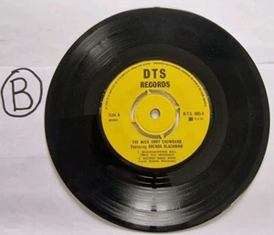 Mick Urry His Showband Featuring Brenda Blackman Used Vinyl Record (Signed) - Picture 1 of 4