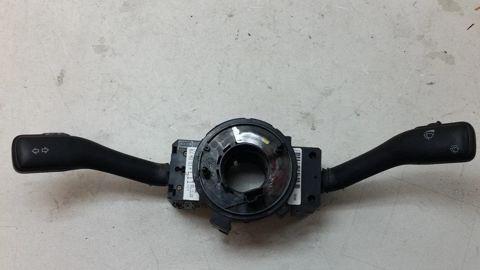 kp60105 Volkswagen Golf Passat 01 2003 2004 2005 interruptor combinado intermitente Foto 1 de 3