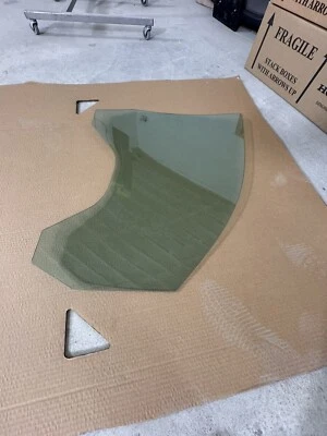 Se adapta a 15-20 Chevrolet Suburban Tahoe lado del conductor puerta delantera izquierda ventana vidrio Foto 1 de 4