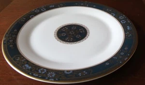 Royal Doulton Carlyle 10 5/8" Essteller - Bild 1 von 5
