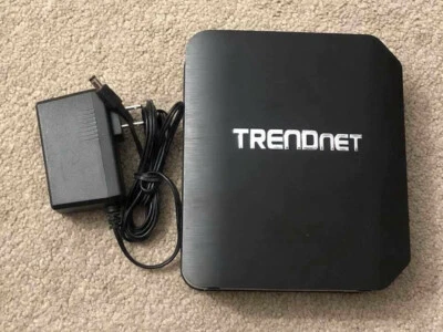 TRENDNET TEW-818DRU DUAL BAND 4 PORT WIRELESS ROUTER  - Image 1 of 4